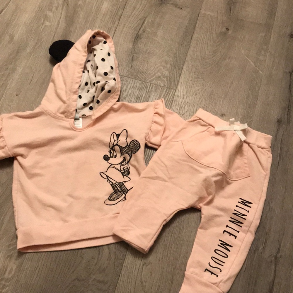 Disney Minnie ruffle hoodie and pants set